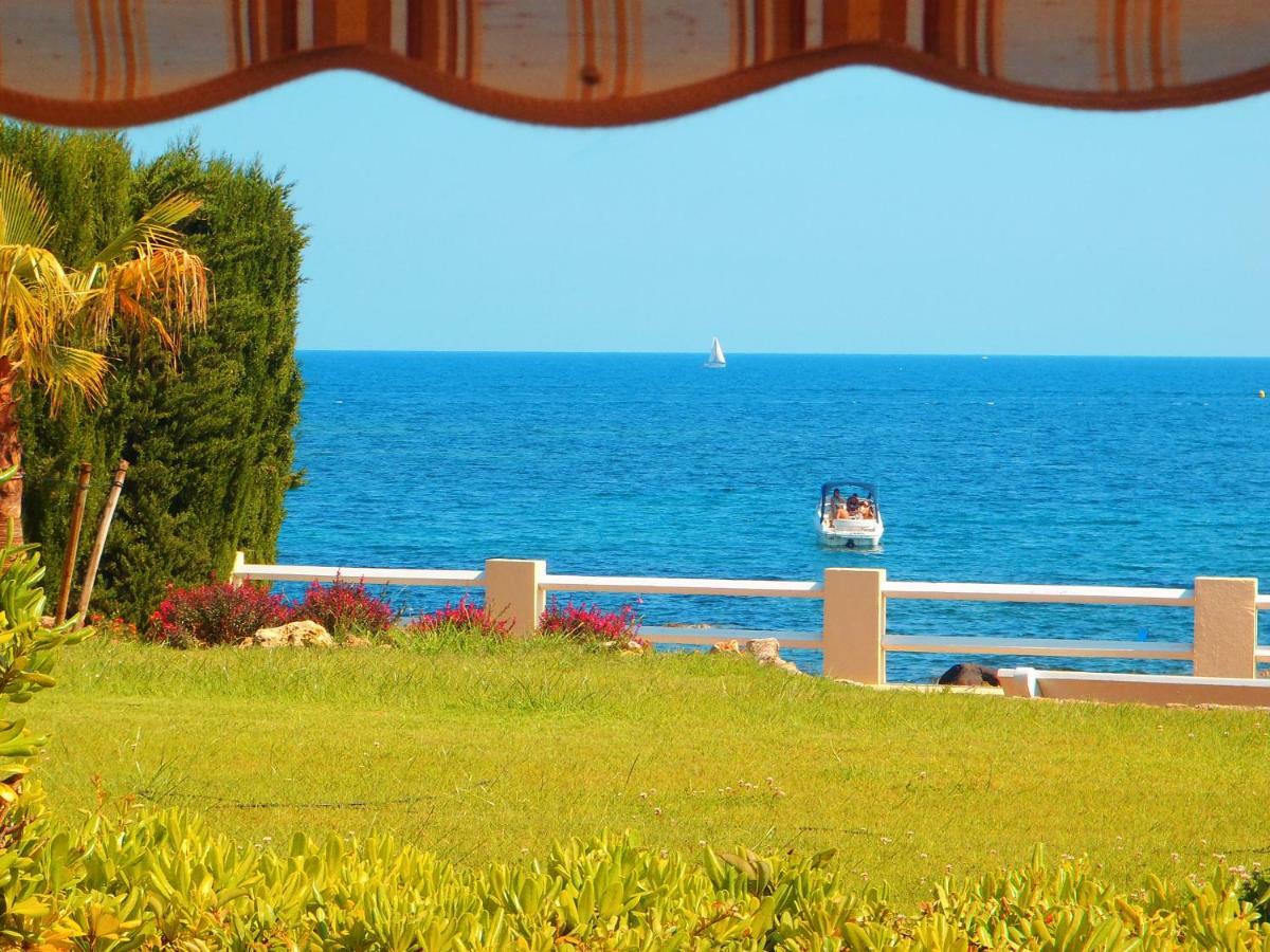Studio Pieds Dans L'Eau Saint-Raphaël Exterior foto
